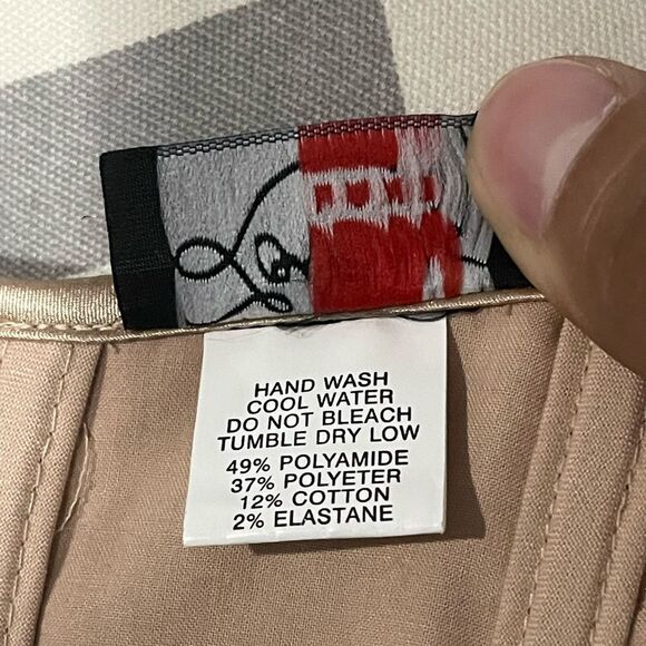 Corset Set - Picture 13 of 14